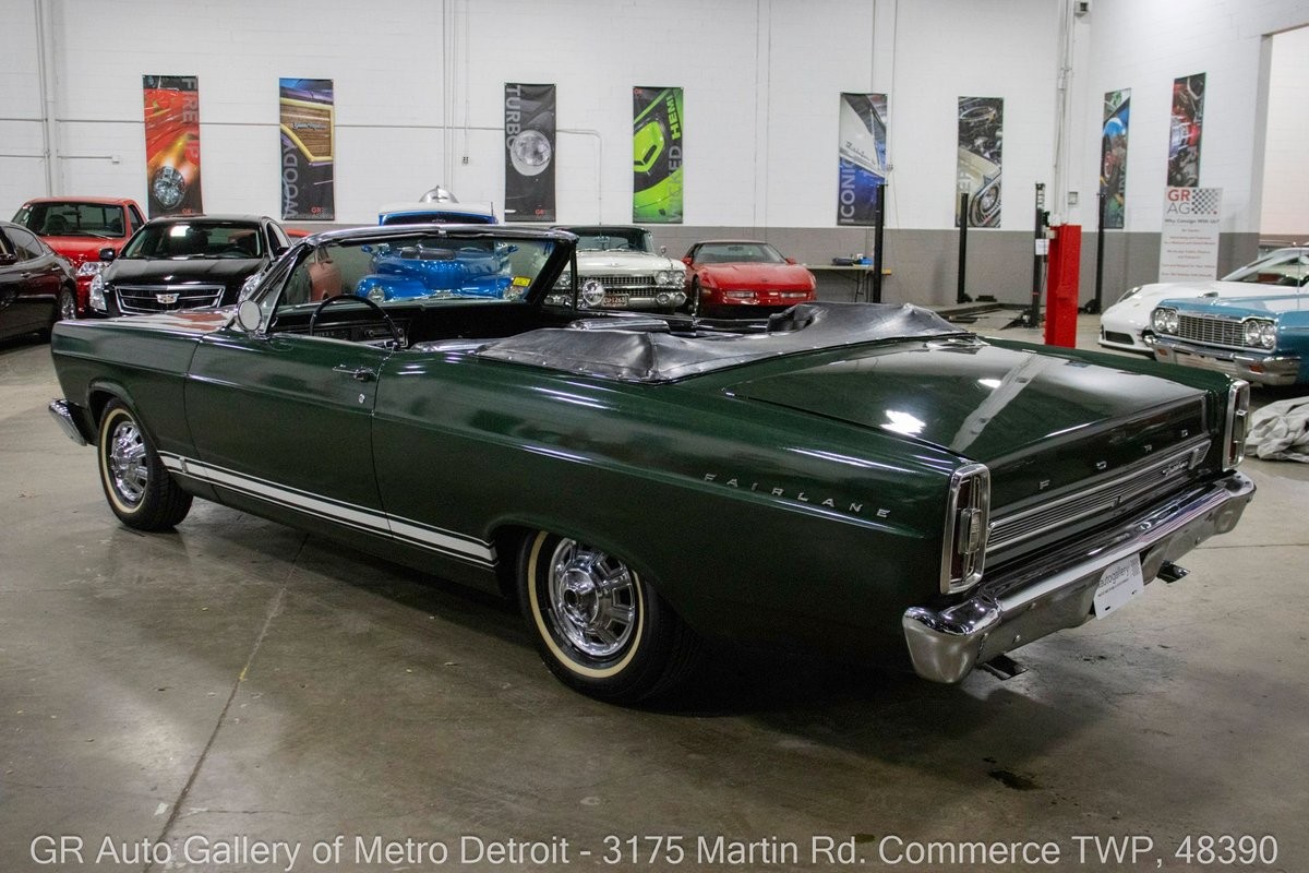 1966 Ford Fairlane - Thumbnail 5